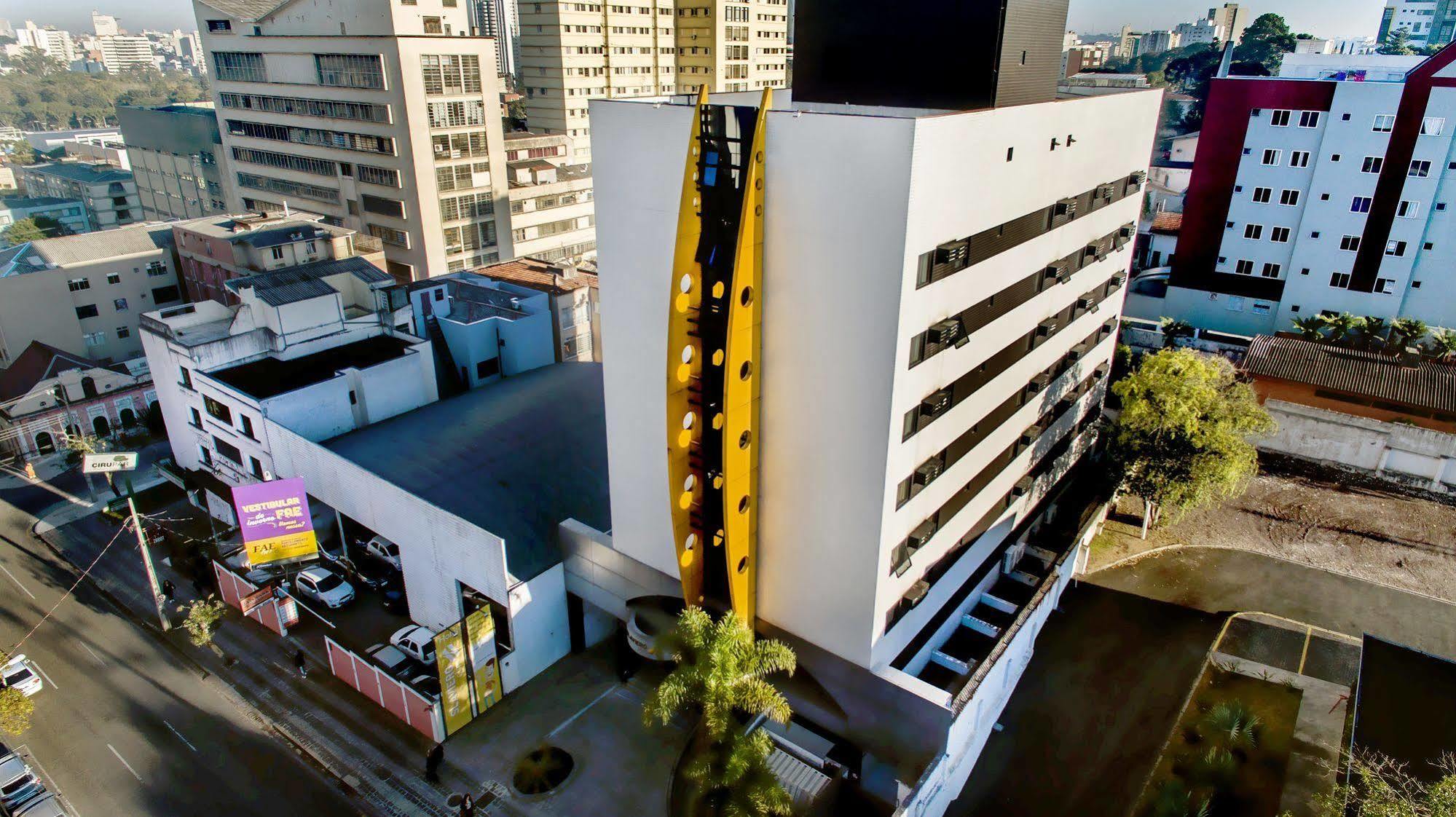 Slim Curitiba Alto da XV by Slaviero Hotéis Esterno foto
